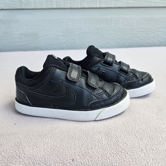Nike Capri 3 Leather Athletic Sneaker SZ 9C Hook & Loop Black 579949-014 - Picture 1 of 12
